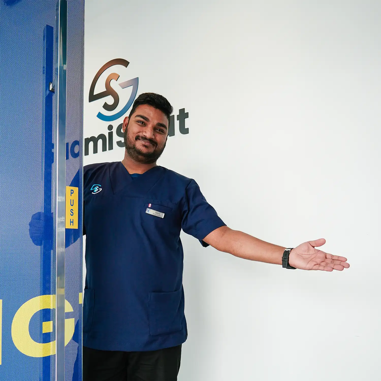 Dietician Trainer Hairul Train Clients SuamiSihat Clinic