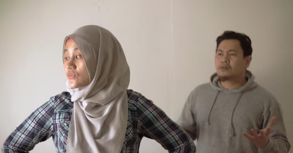 Mujarab-atau-mitos-miyak-lintah-belacak-dhab Mujarab-atau-mitos-miyak-lintah-belacak-dhab