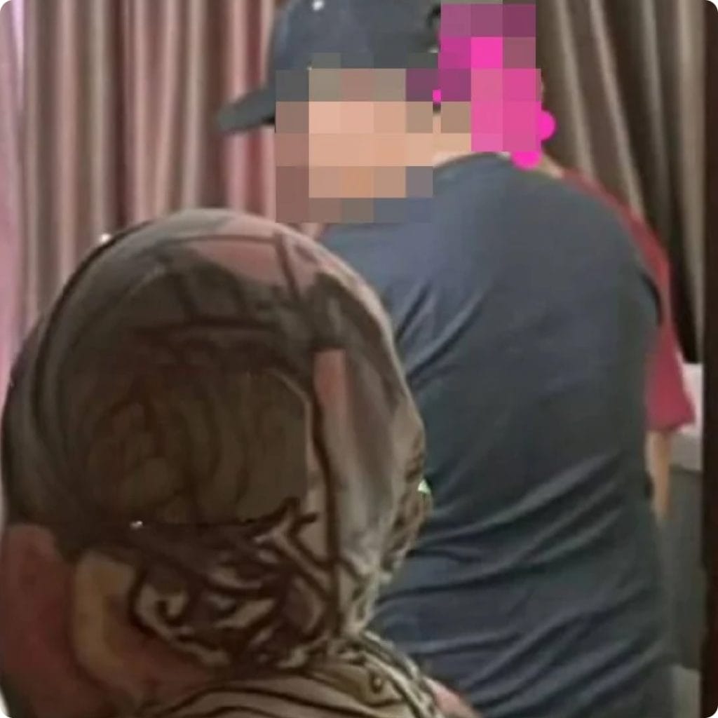zakar keras dengan scandal